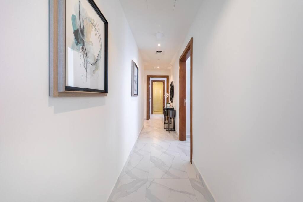 Millennium Binghatti, Business Bay - Mint Stay Dubai Exterior photo